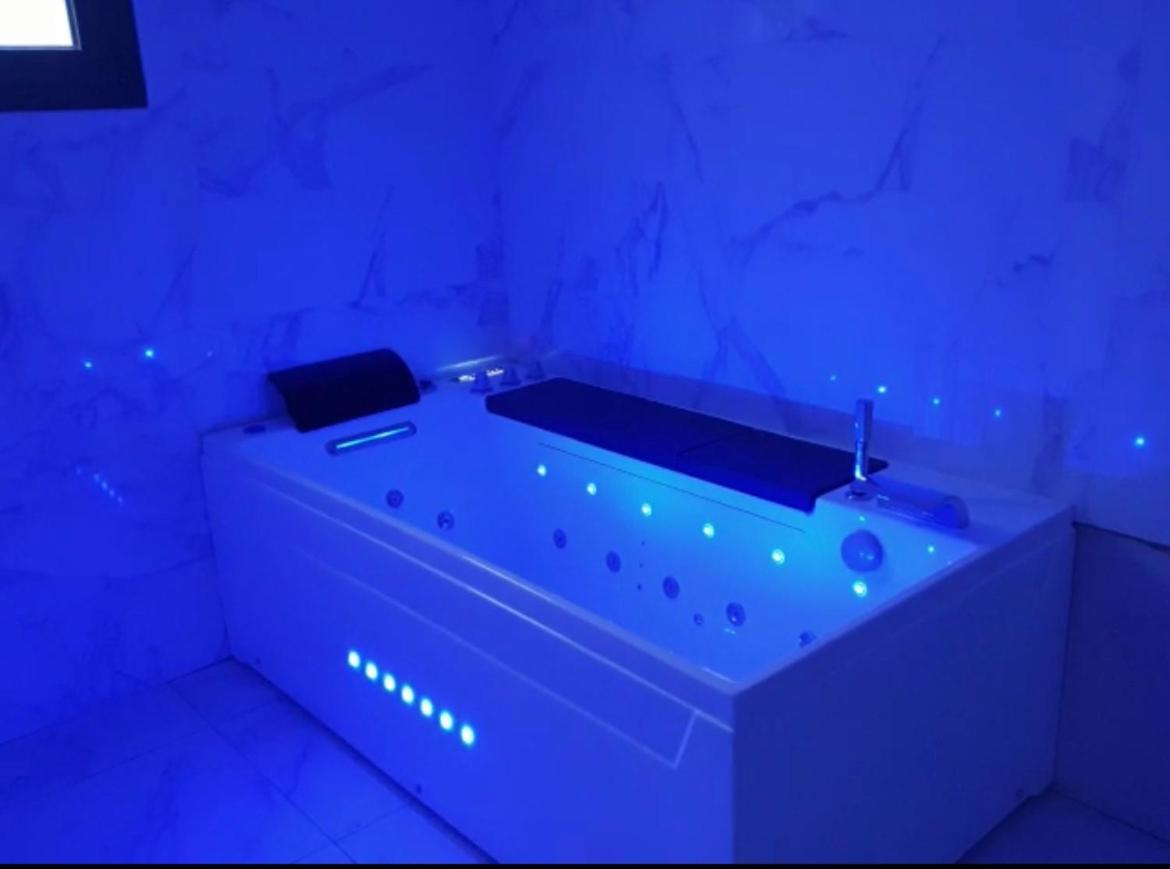 Magnifique Appart Avec Jaccuzi Criel-sur-Mer Exterior foto
